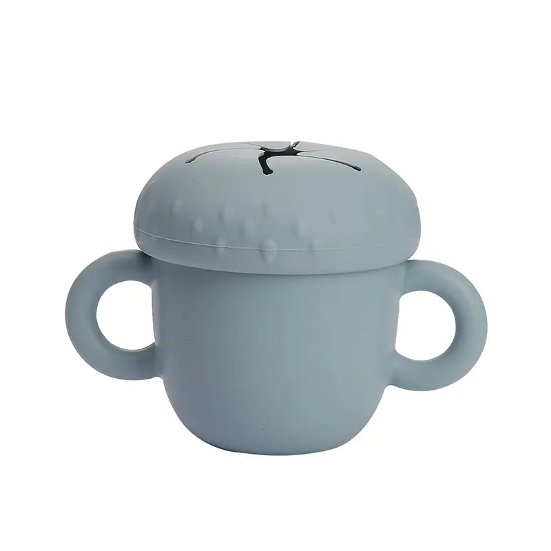 Portable Silicone Snack Cup with Lid – Leak-Resistant Food Storage Container for Toddlers & Kids, Travel-Friendly Snack Holder