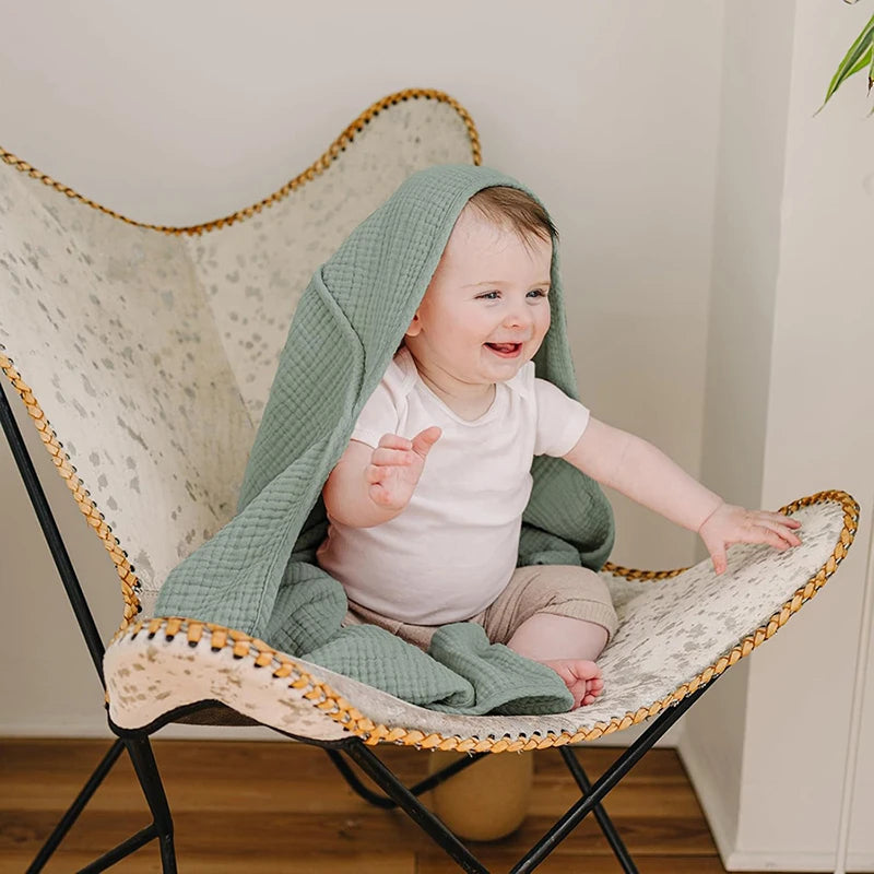 Hooded Baby Bath Towel – Soft Organic Cotton Muslin for Newborns